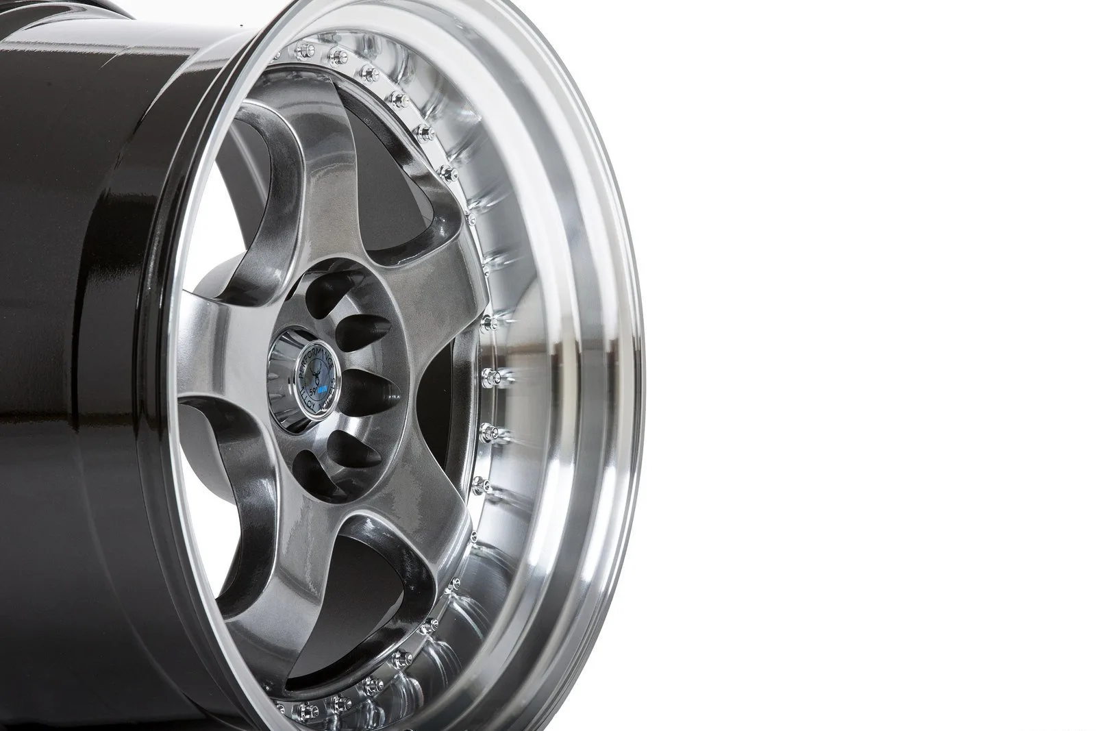 Легкосплавний диск 18" 59 North Wheels D-002 18x10.5 ET15 5x114.3/120 насичений чорний / полірований кант - фото My Tuning Lab