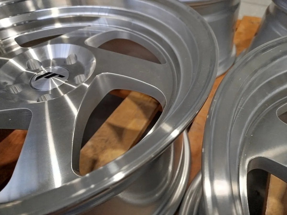 Комплект легкосплавних дисків 17" Japan Racing JR15 17x9 ET25 5x100 срібний з фрезерованою лицьовою частиною - фото My Tuning Lab